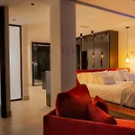 Infinity Villa